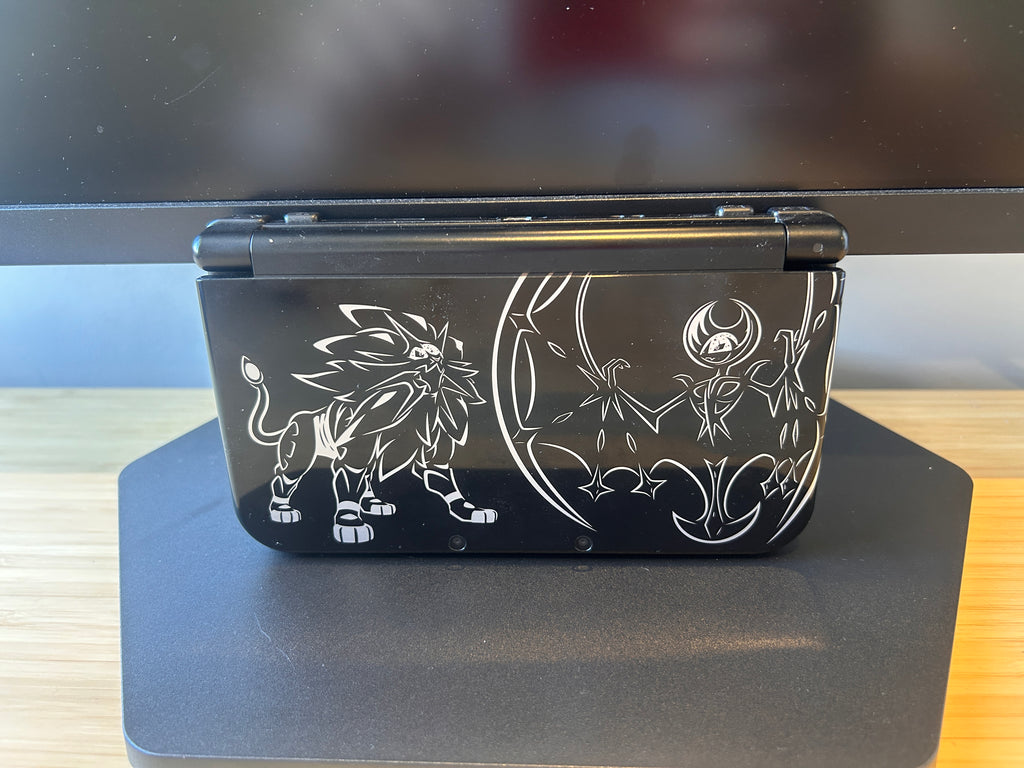 New Nintendo 3DS XL, Sun and Moon Edition Console, With Charger Good Condition