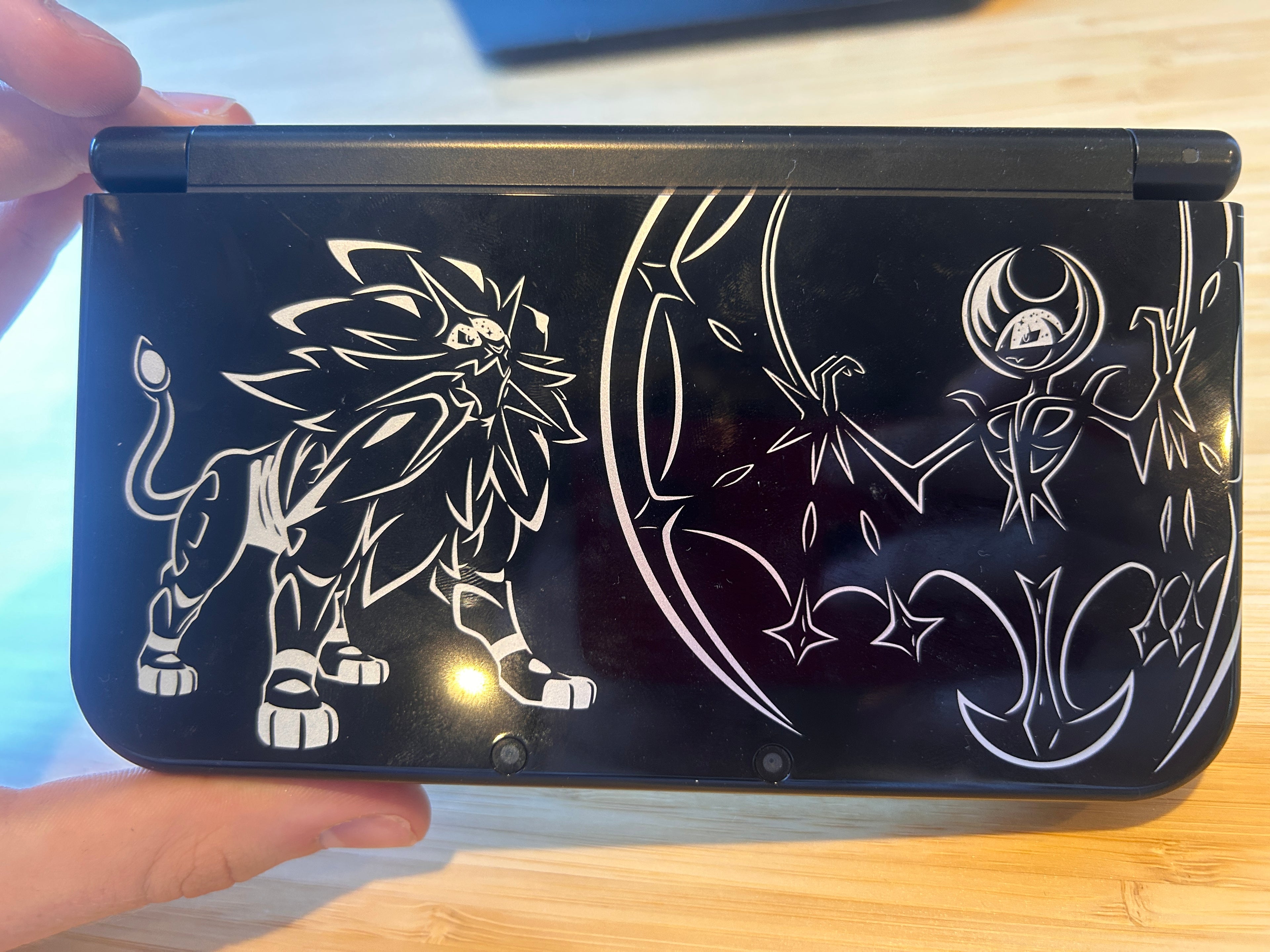 New Nintendo 3DS XL, Sun and Moon Edition Console, With Charger Good Condition