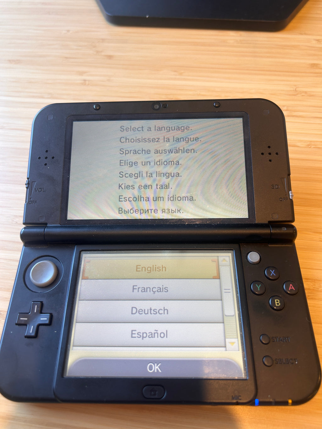 New Nintendo 3DS XL, Sun and Moon Edition Console, With Charger Good Condition