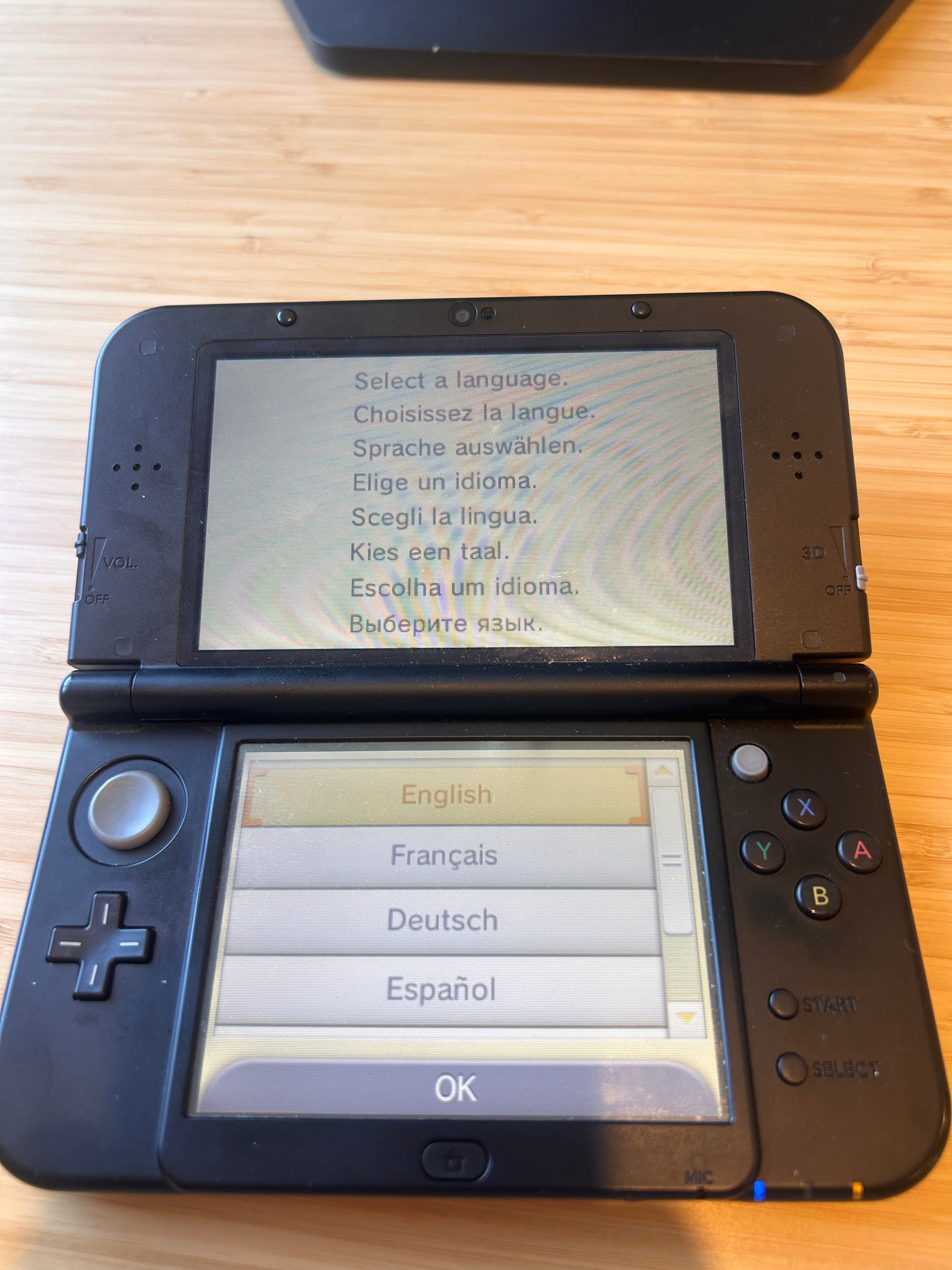 New Nintendo 3DS XL, Sun and Moon Edition Console, With Charger Good Condition