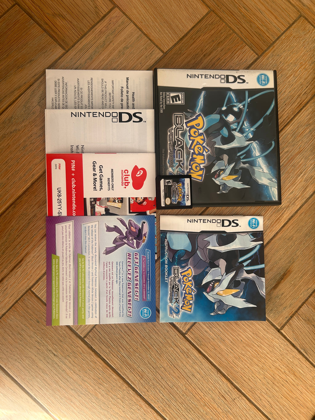 Pokemon Black Version 2 (Nintendo DS) Complete In Box CIB - Authentic - USA