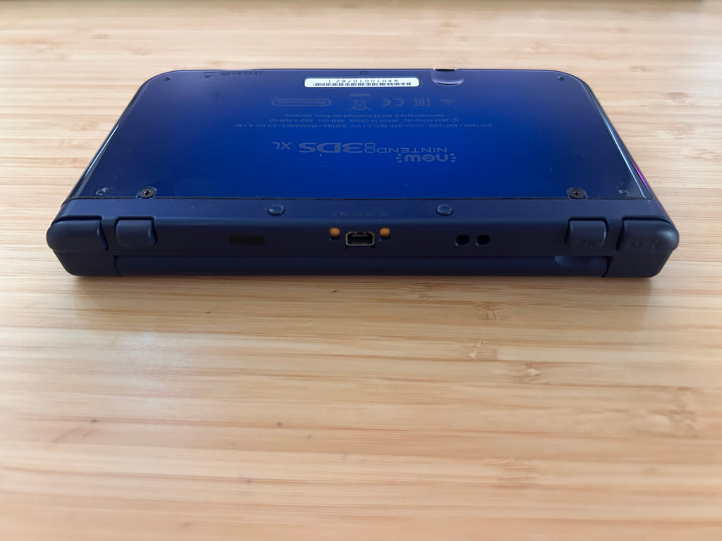 [Great] New Nintendo 3DS Xl, Metallic Blue, Top IPS, PAL, Charger + Stylus,