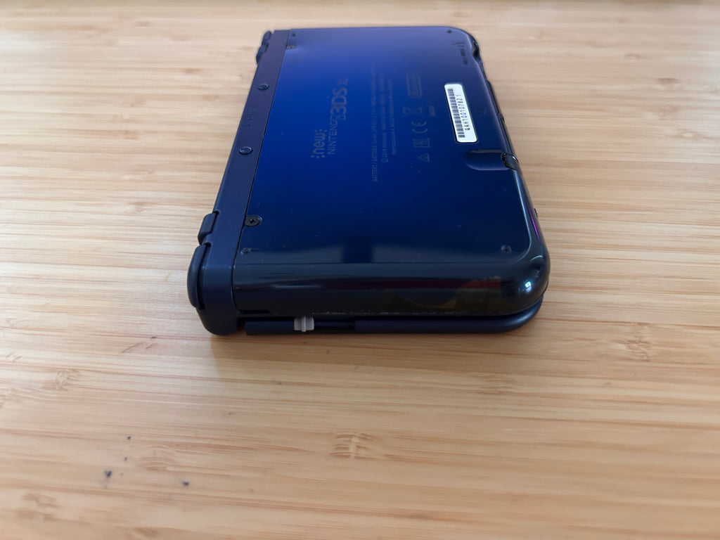 [Great] New Nintendo 3DS Xl, Metallic Blue, Top IPS, PAL, Charger + Stylus,