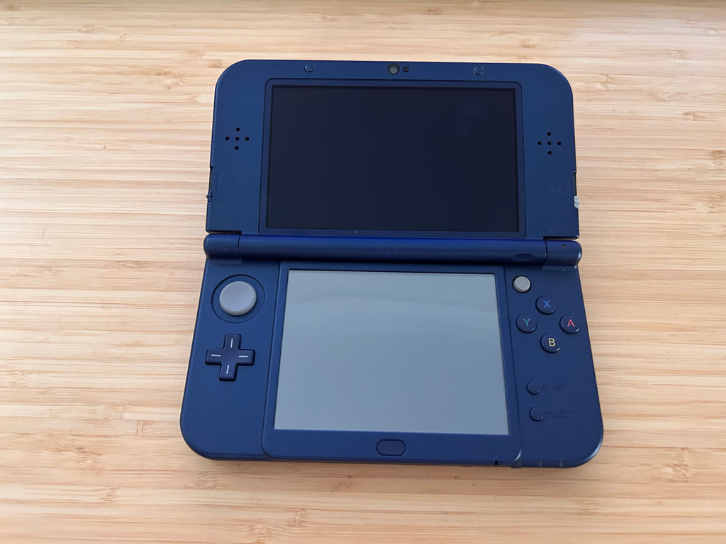 [Great] New Nintendo 3DS Xl, Metallic Blue, Top IPS, PAL, Charger + Stylus,