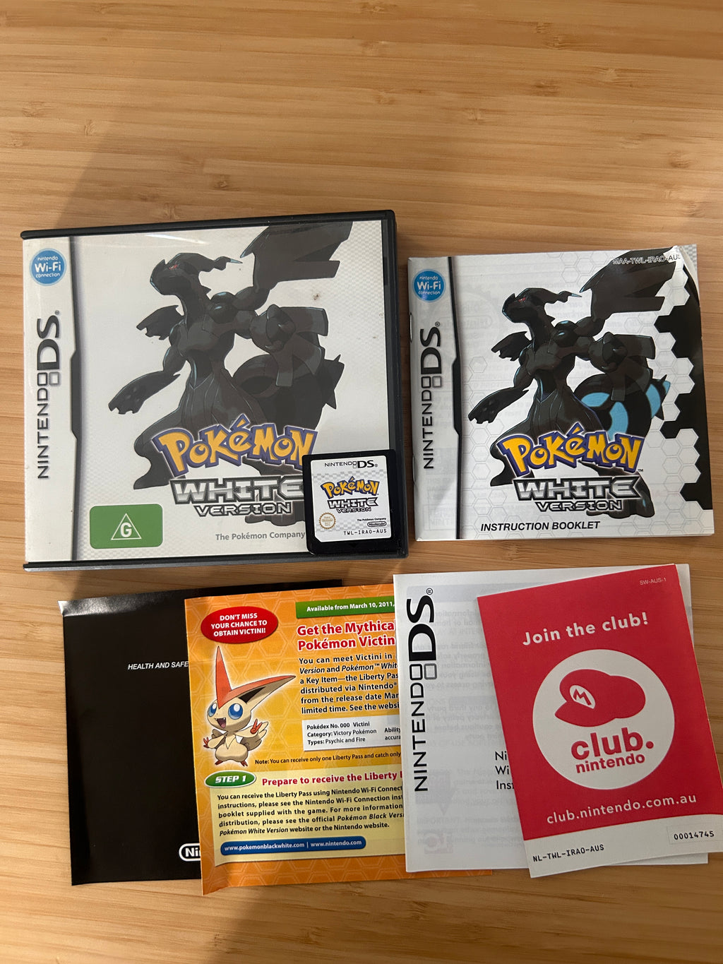 Pokemon White Version Nintendo DS Game Genuine AUS PAL CIB Complete With Manuals