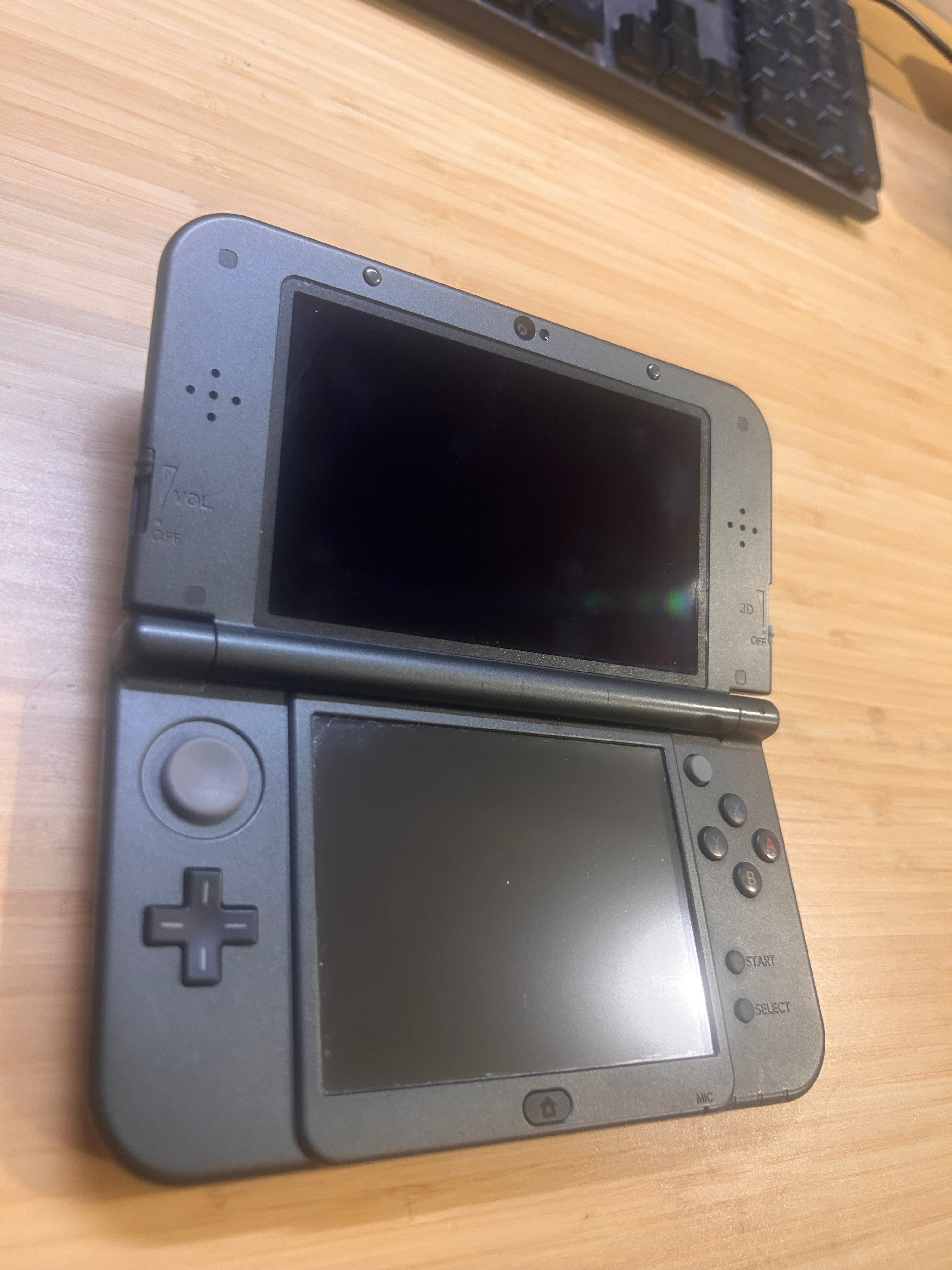 Metallic Black New 3DS XL Console, Top IPS, PAL, Complete w Boxes & Charger